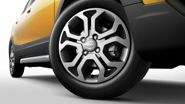 Datsun Cross alloy wheel