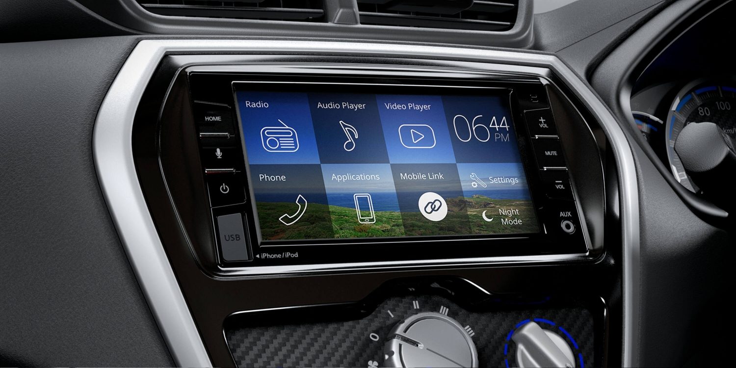 Datsun Cross center touchscreen
